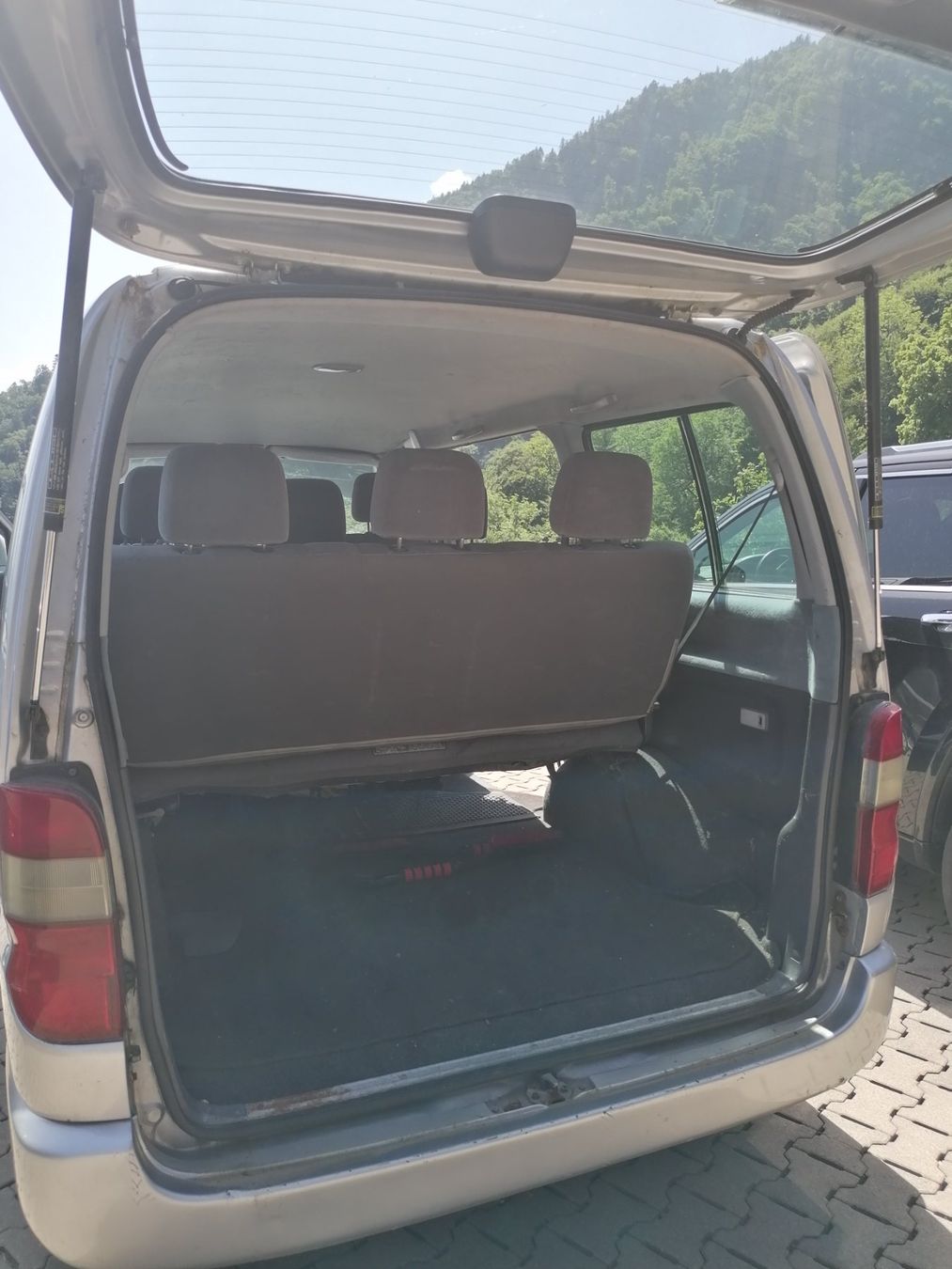 Toyota Automobili: Toyota Hi-Ace 2.7 4WD – Usato da Rüthi (Rheintal) venduto da marcel005 7