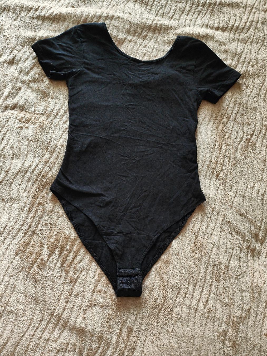 T-shirt: Urban Classics Body, schwarz, Grösse M – Usato da Oberglatt ZH venduto da c_ly