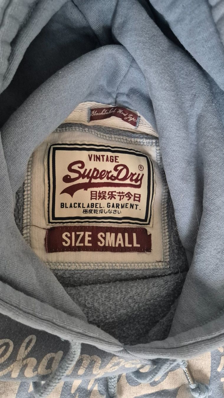 Superdry Maglioni & Felpe: Superdry Kapuzenpullover, Gr. S, hellblau – Usato da Ossingen venduto da Leyazo 1