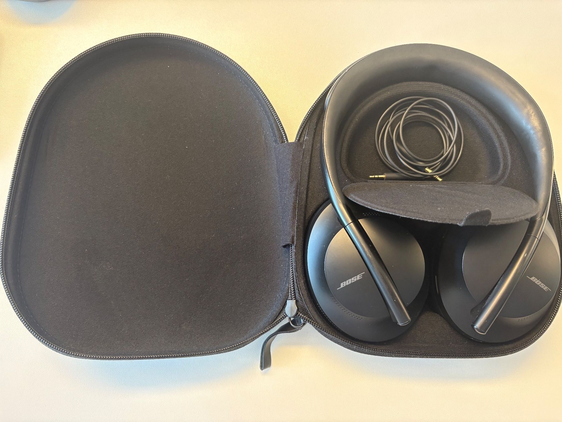 Bose Cuffie: Bose NC 700 – Usato da Zürich venduto da fel_p98g 2