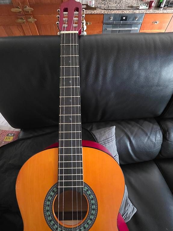 Strumenti musicali: Chitarra acustica 4/4 – Usato da GIORNICO venduto da fra_vz9k 2
