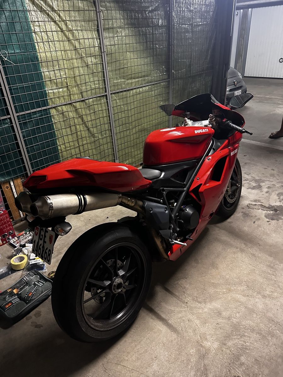 Ducati Strada: Ducati 1198 – Usato da Versoix venduto da ukt_vp7v 1