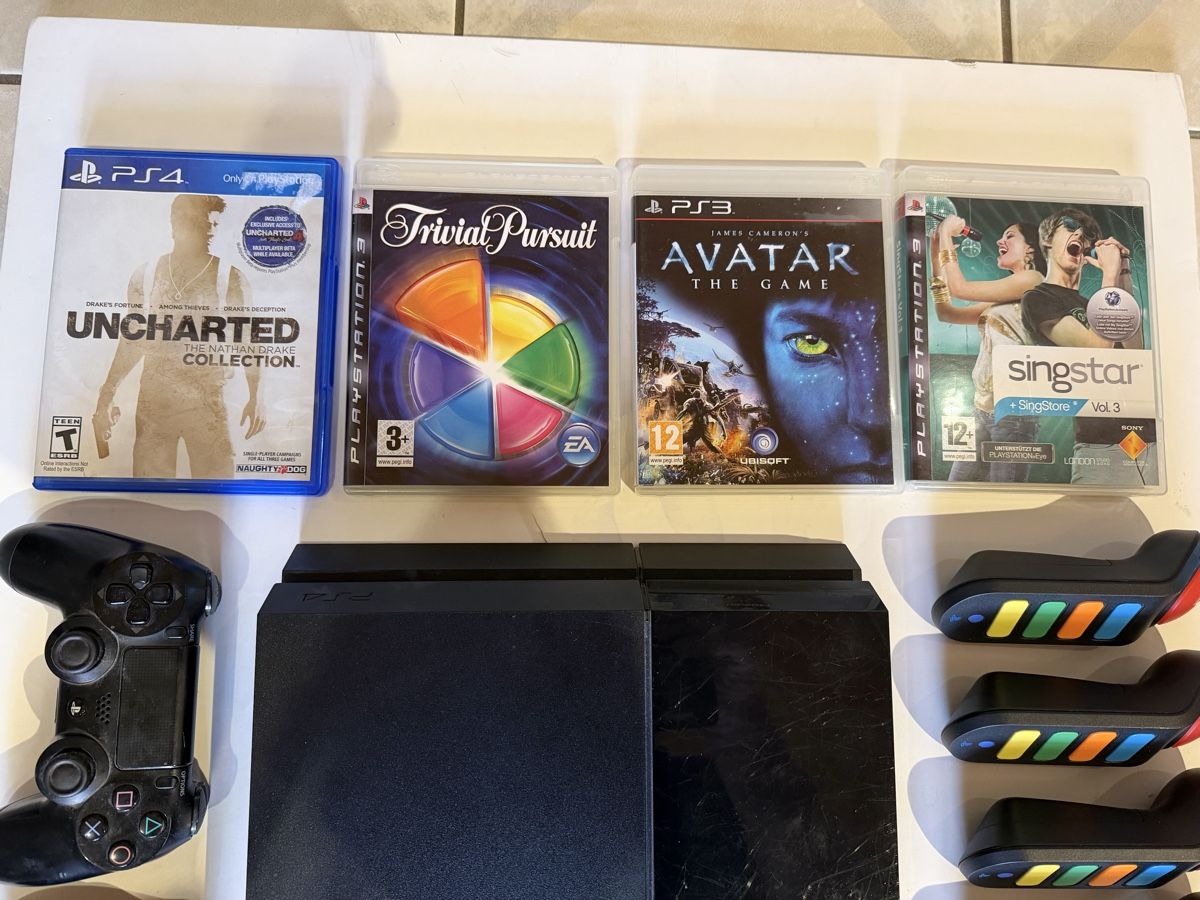 Sony Konsolen: PS4  +  5  JEUX – Gebraucht aus Apples von Gasscret 2