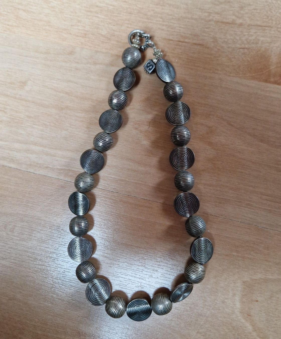Catenine: Collier métal – Usato da Crassier venduto da steff2000
