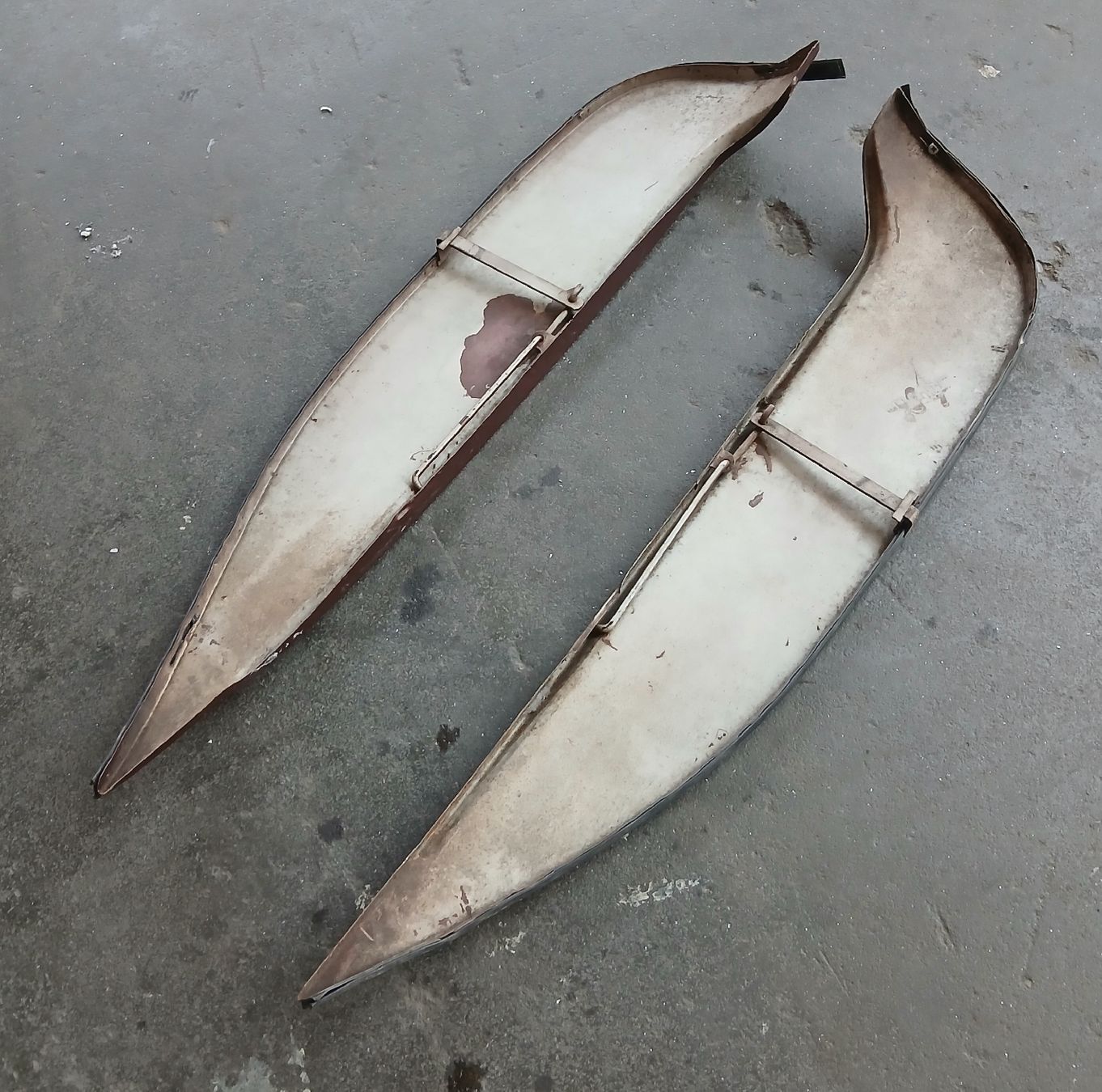 Buick Tutti pezzi di ricambio auto: Fender Buick 1960 – Usato da la heutte venduto da Auto-stock 2