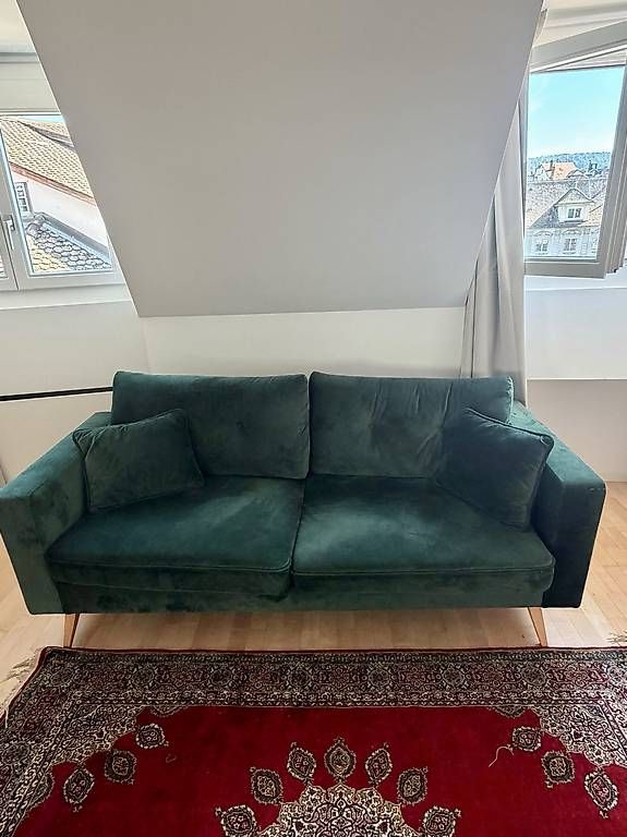 Sofas: Grünes Samtsofa – Gebraucht aus Zürich von hen_f5kl 1