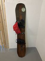 Arbor Splitboard mit Fell