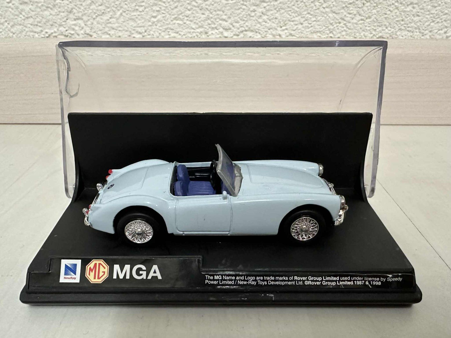 MG Modellautos: 1967 MG MGA Spider 1:43 – Gebraucht aus Ried-Brig von V8_Andy