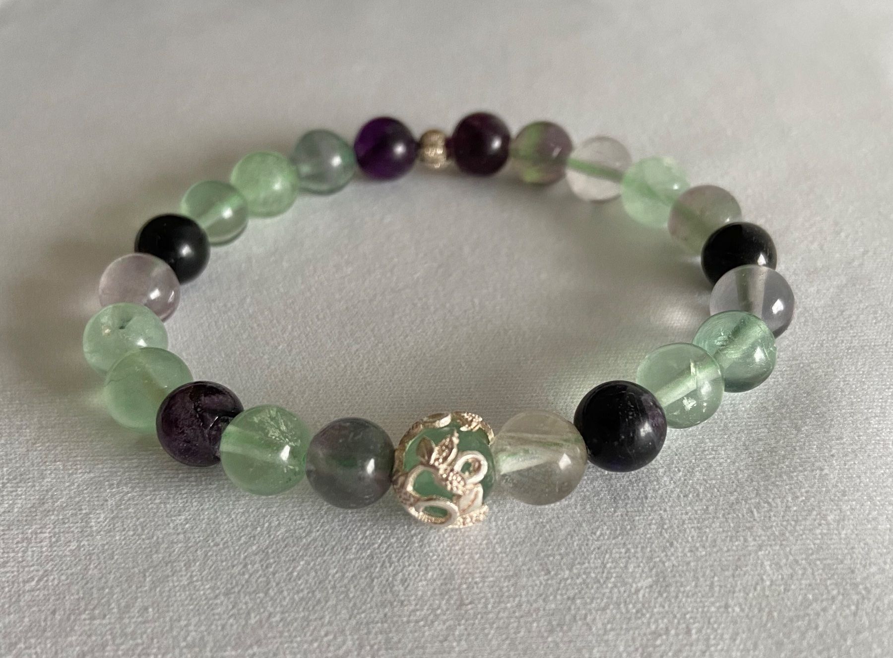 Bracciali & Braccialetti: Edelstein Armband Fluorit mit echt Silber auf Mass – Nuovo e nell'imballaggio originale da Zuzwil SG venduto da Lemliskat 1