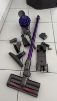 Dyson V6 Animal Pro Staubsauger mit viel Zubehör