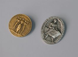 Augustabzeichen 1928 und 1929