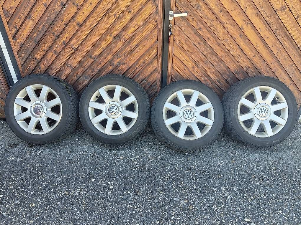 Pneumatici & Ruote complete: VW Winterkompletrader  – Usato da Oftringen venduto da danigti