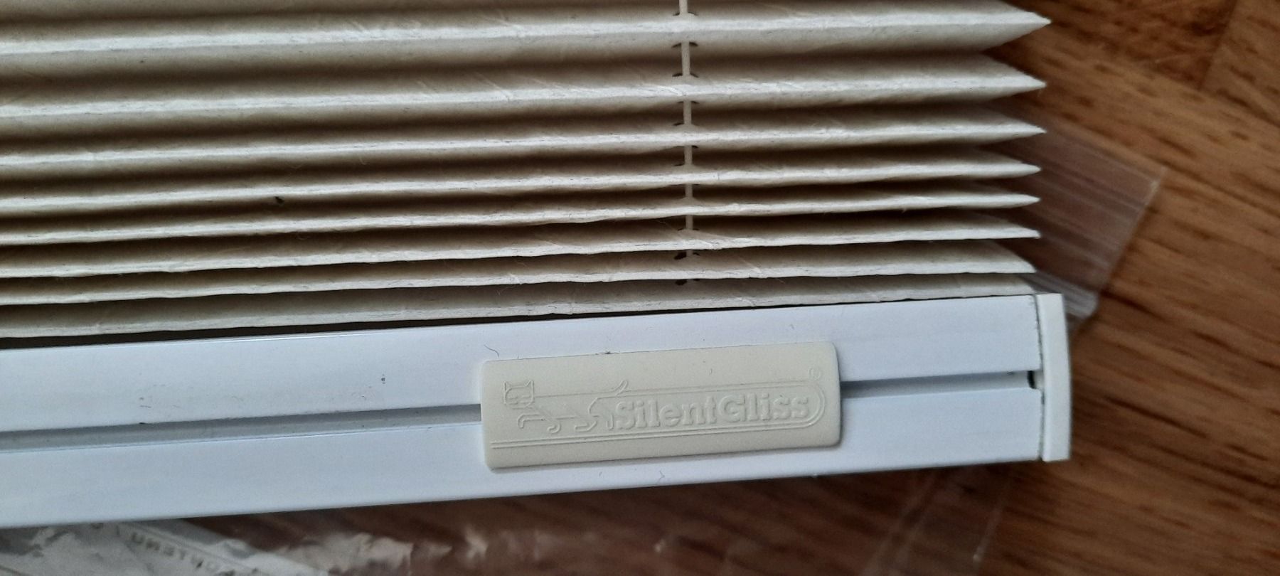 Vorhänge: ***SILENT GLISS*** Plisseefaltrollos 2x3Stk – Gebraucht aus Wädenswil von H2H_Secondhandshop 1