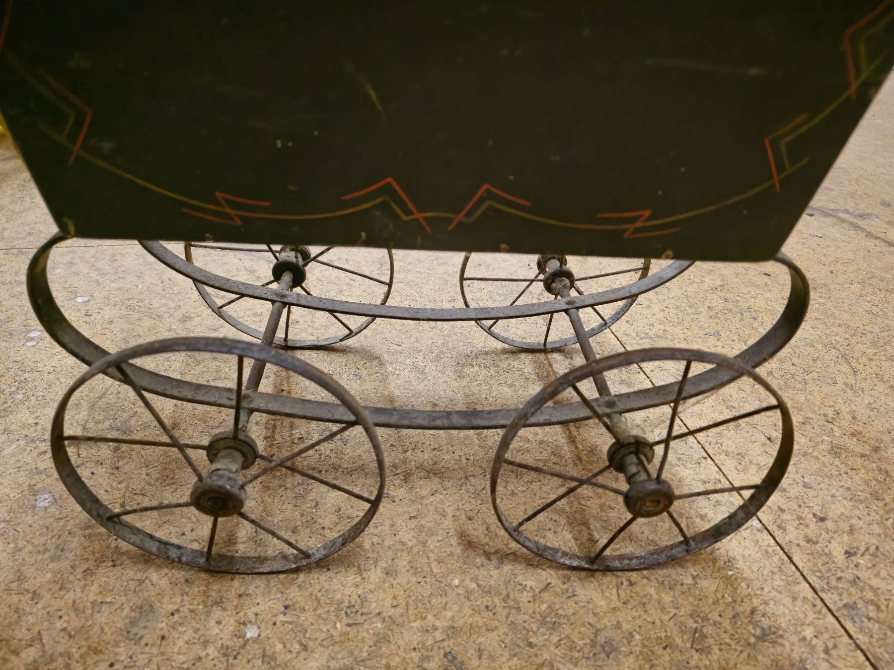 Poussette: Antiker Kinderwagen – D'occasion à Mettlen par Janavana 5