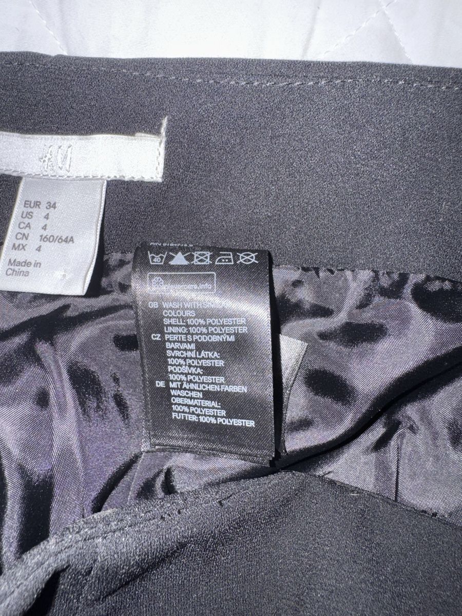 H&M Röcke: Schwarzer Minirock von H&M, Grösse 34 – Neu (gemäss Beschreibung) aus Jona von Prada1969 7