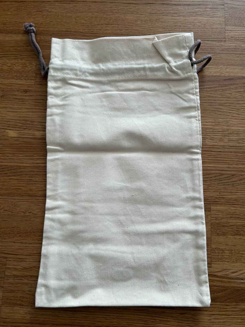 Borse: Slippers Dustbag, Staubbeutel, Stoffbeutel – Usato da Küsnacht ZH venduto da filo_fila8700 3