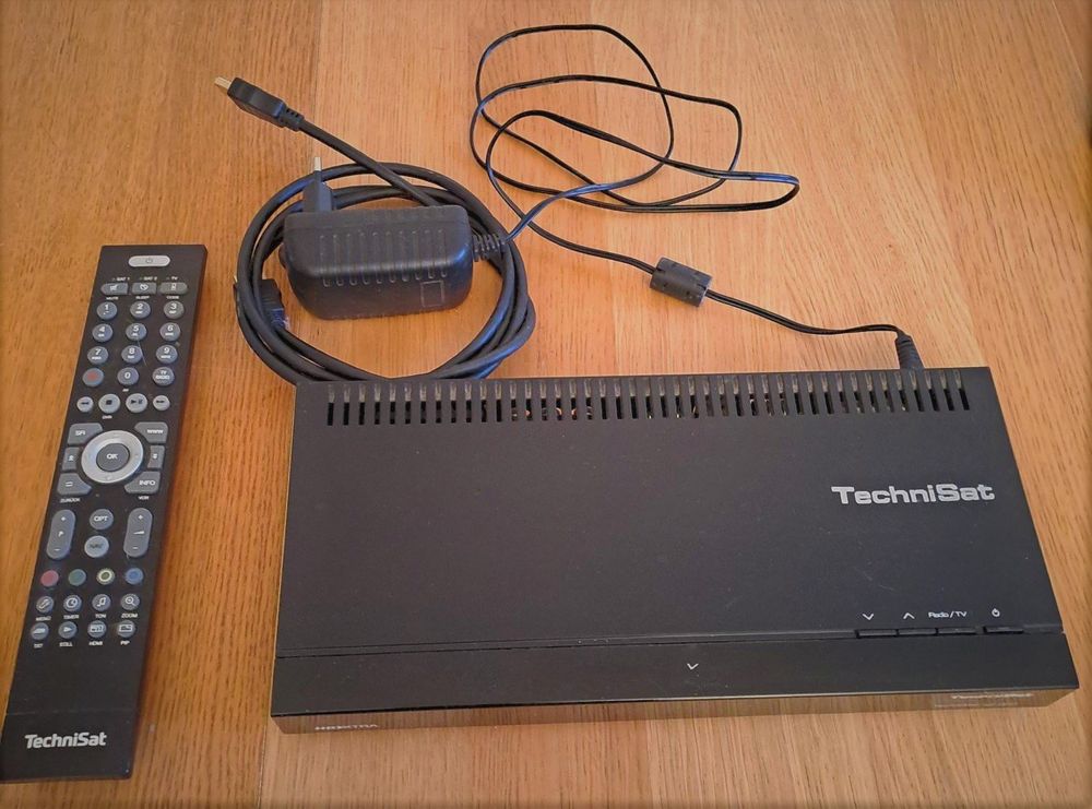 Netzadapter 12V Für TechniSat TechniStar S1 – Inkl. Tracking, Direkt Aus Frankreich