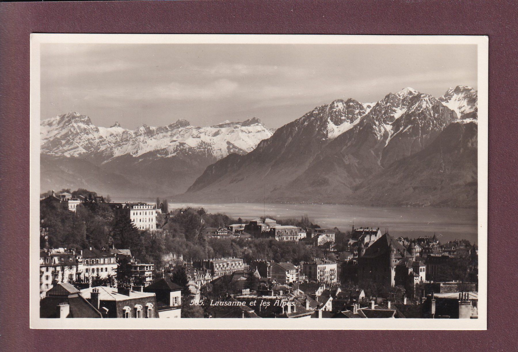 Cartoline postali: LAUSANNE et les Alpes – Usato da Pully venduto da nicecards