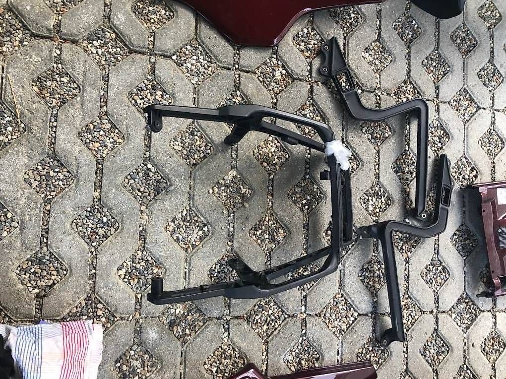 Topcase: Pièces K1100 en excellent état – Usato da Lausanne venduto da pierro06 1