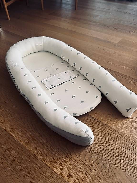 Kissen: Babynest Doomoo Cocoon – Gebraucht aus Utzigen von ca_va_