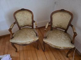 2 antike Polster Hocker Sessel Stuhl Holz Stoff Polsterung