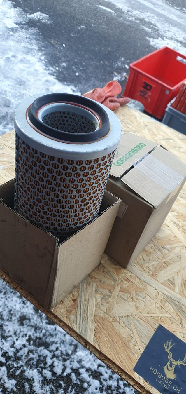 Tutti pezzi di ricambio auto: Original VW Audi Luftfilter 060 129 620, Neu – Nuovo e nell'imballaggio originale da Langnau i. E. venduto da Superseven69 3