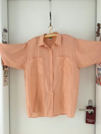 Damenbluse,Gr42/44 100%Seide/Schulterpolster, Salmon F-e NEU