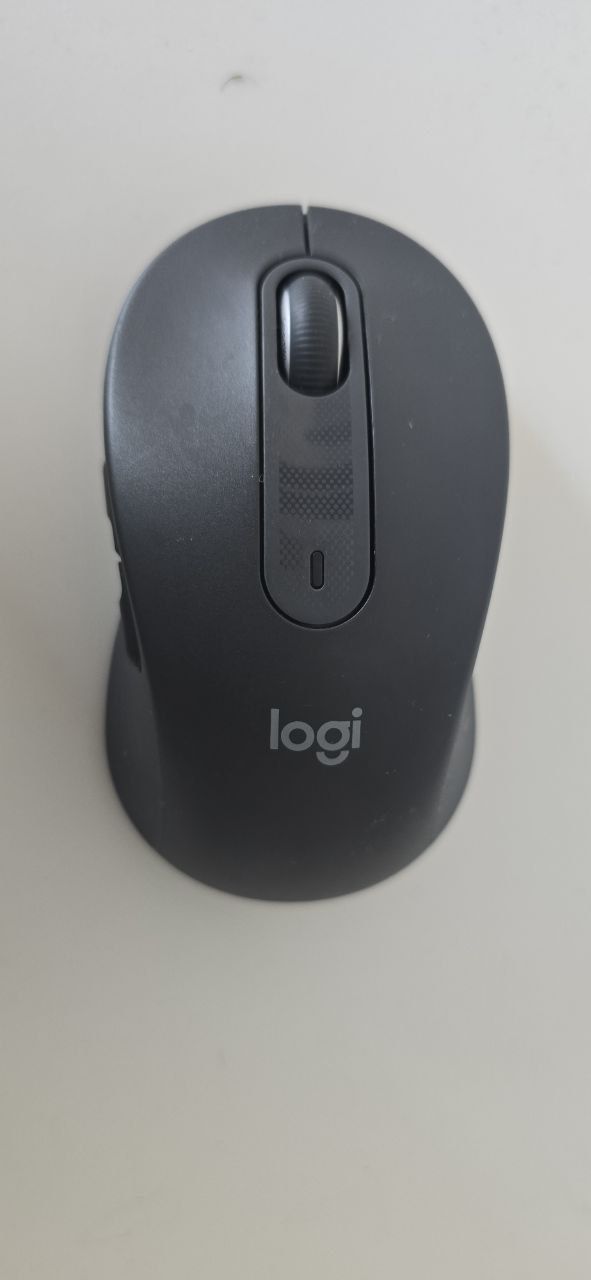 Logitech Tastiere: Clavier et souris Logitech noir bon état – Usato da Moudon venduto da ima_g2pk 1