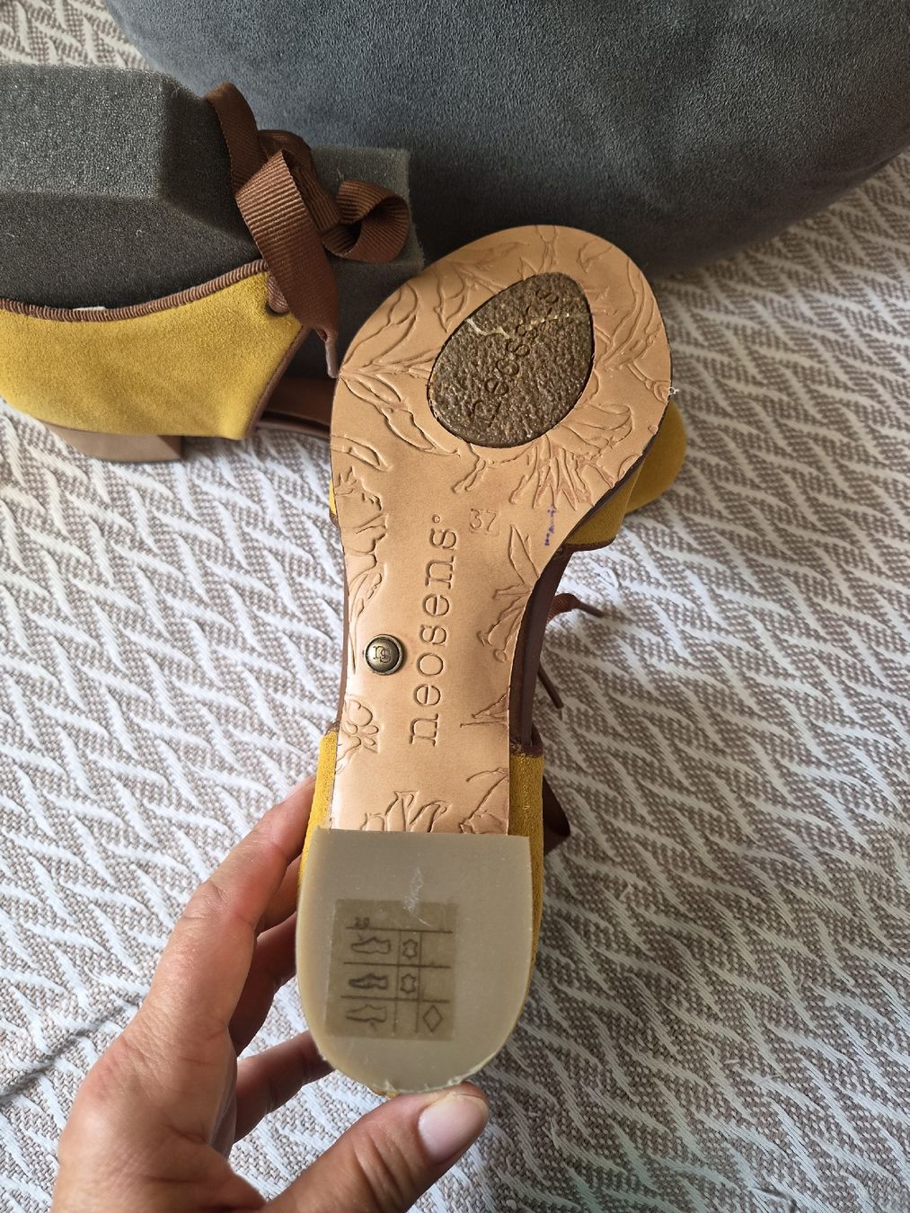 Neosens Scarpe da donna: Neosens neuer wunderschöner Schuh Gr. 37 – Nuovo (secondo la descrizione) da Frenkendorf venduto da Moon111 2
