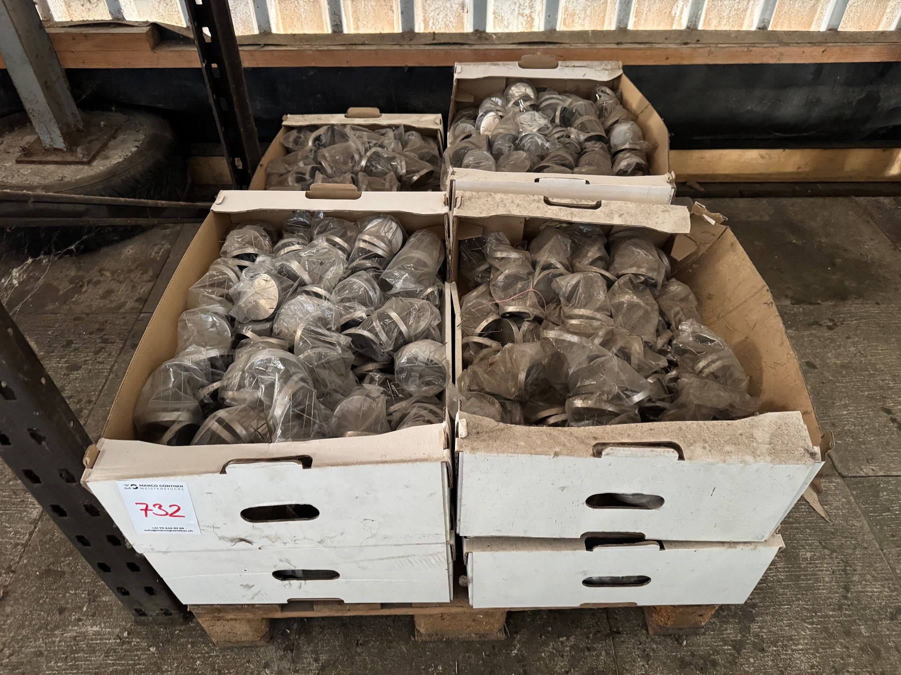 Toutes les décorations: 732 Posten Teelichthalter aus Liquidation – D'occasion à Derendingen par Meisterstuecke