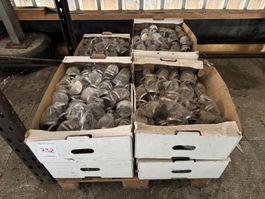 732 Posten Teelichthalter aus Liquidation
