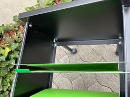 Büro-Aktenablage (mobiles Möbel)