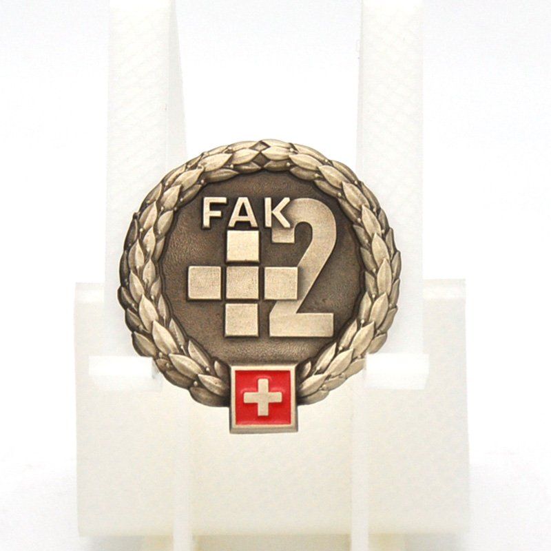 Schweizer Armee Placchette & Badge: Beretemblem Feldarmeekorps 2 – Usato da Uerkheim venduto da fabulafero