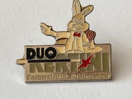 1 Pin Duo Kertini Zauberei