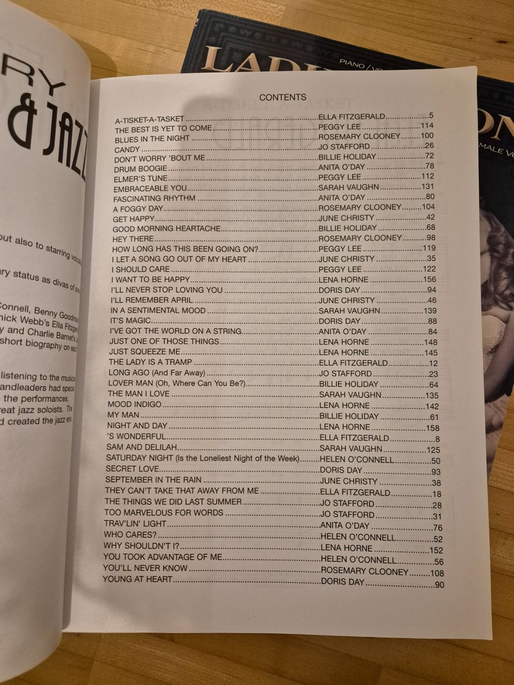 Libri: Notenbuch Divas of Swing & Jazz – Usato da Niederwil SG venduto da javatux 1