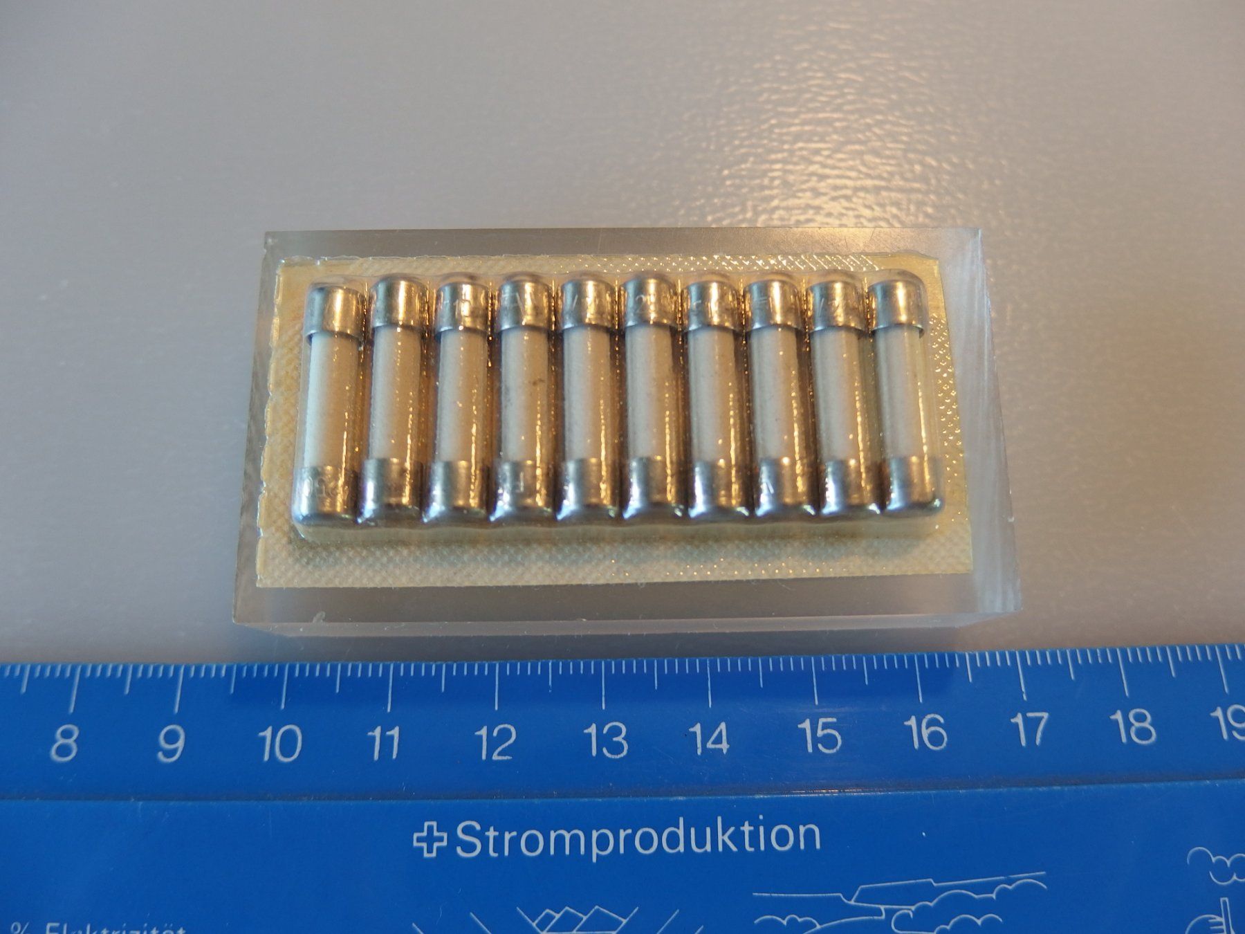 Componenti elettronici: 50er-Set Sicherungen, 5 verschiedene Typen – Nuovo e nell'imballaggio originale da Gwatt (Thun) venduto da Nocturnal_99 7