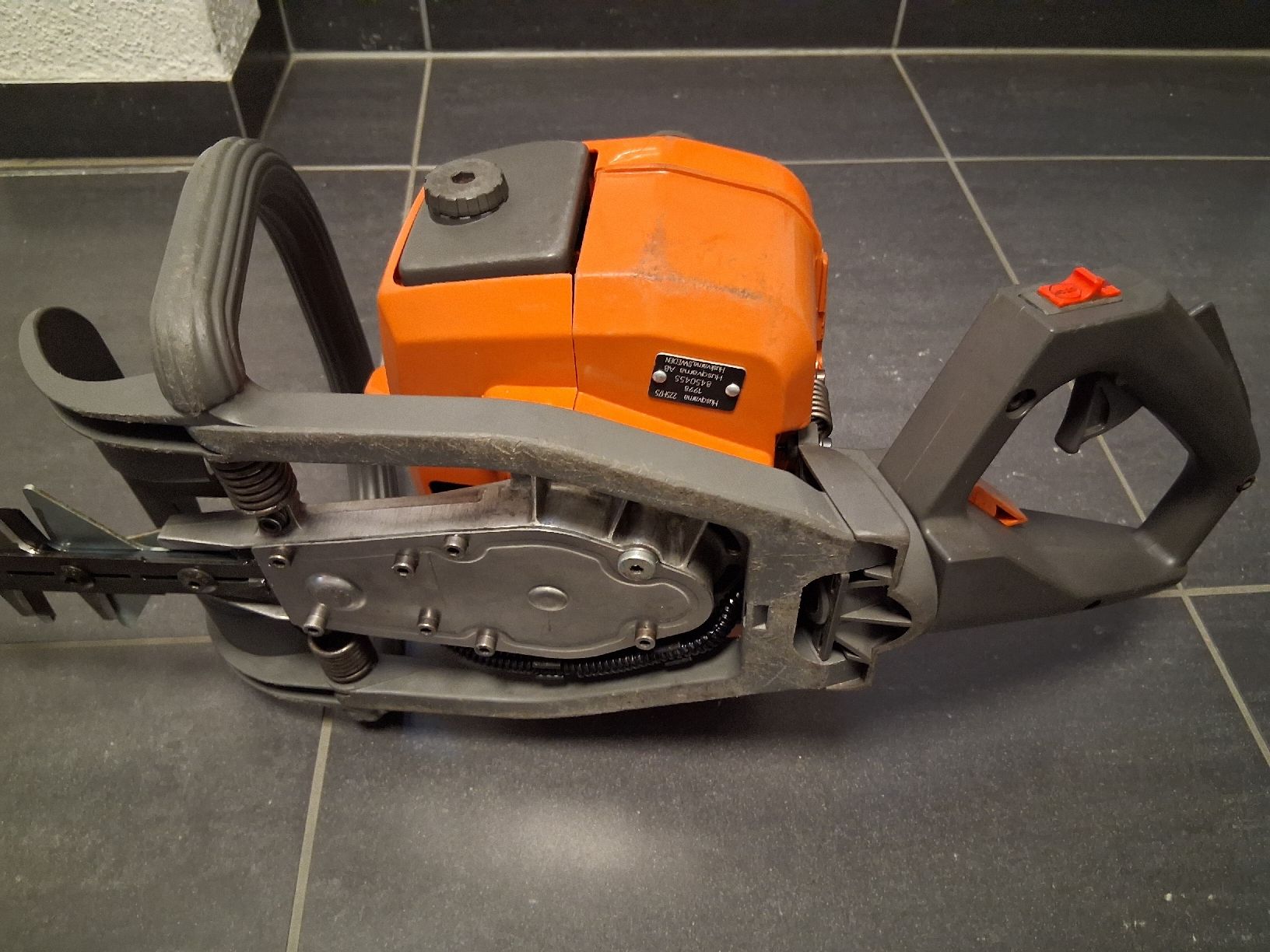 Husqvarna Tutti gli attrezzi: Husqvarna 225H75 Heckenschere – Usato da Rüdlingen venduto da Rhywels 3