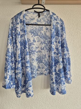 Cardigan Damen Grösse L floral blau weiss H&M