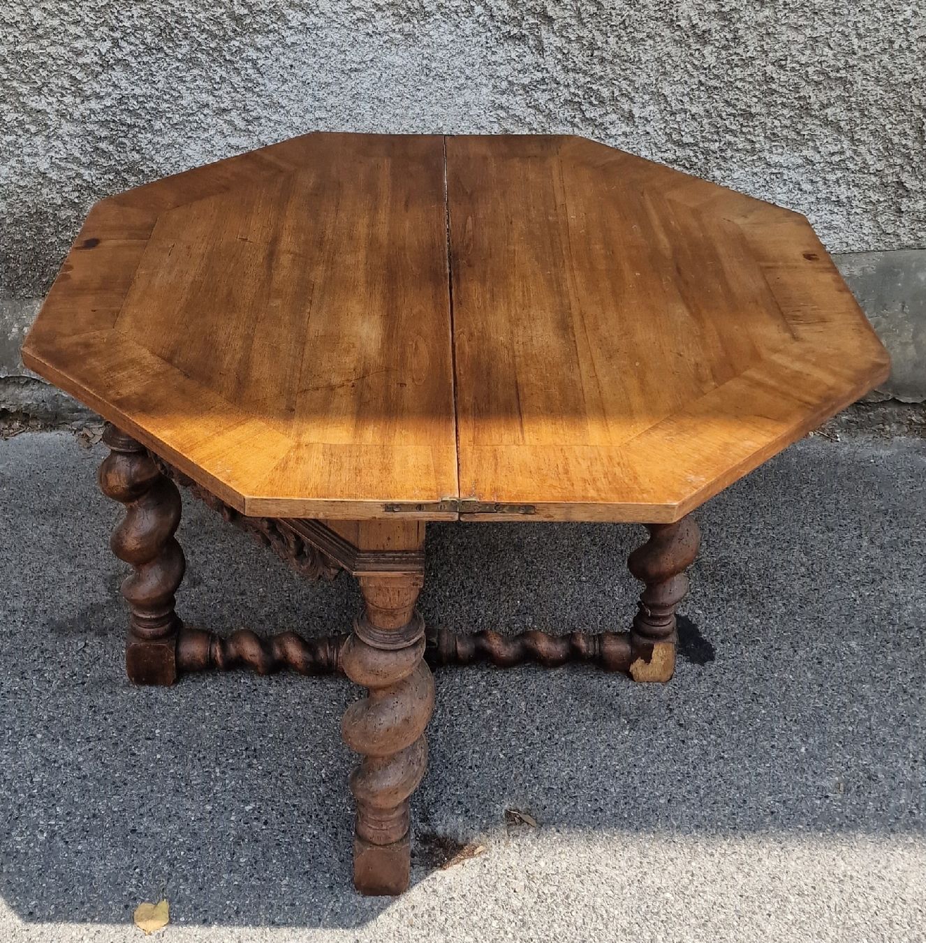 Tavoli: table demi-lune  – Usato da Lausanne venduto da ama_2fz8 2