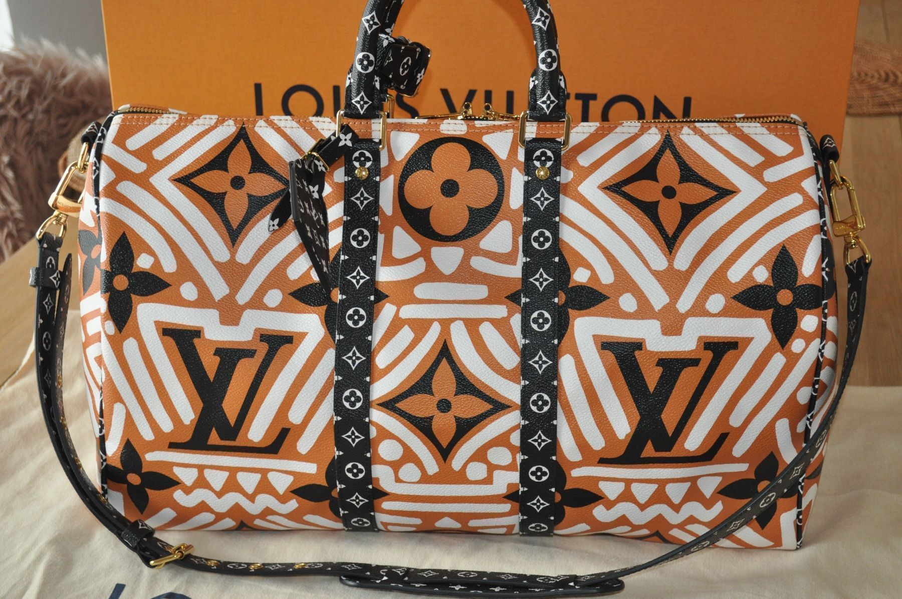 Louis Vuitton Taschen: Louis Vuitton Keepall Crafty Bandouliere – Neu und originalverpackt aus Biel/Bienne von Switzerland92 2