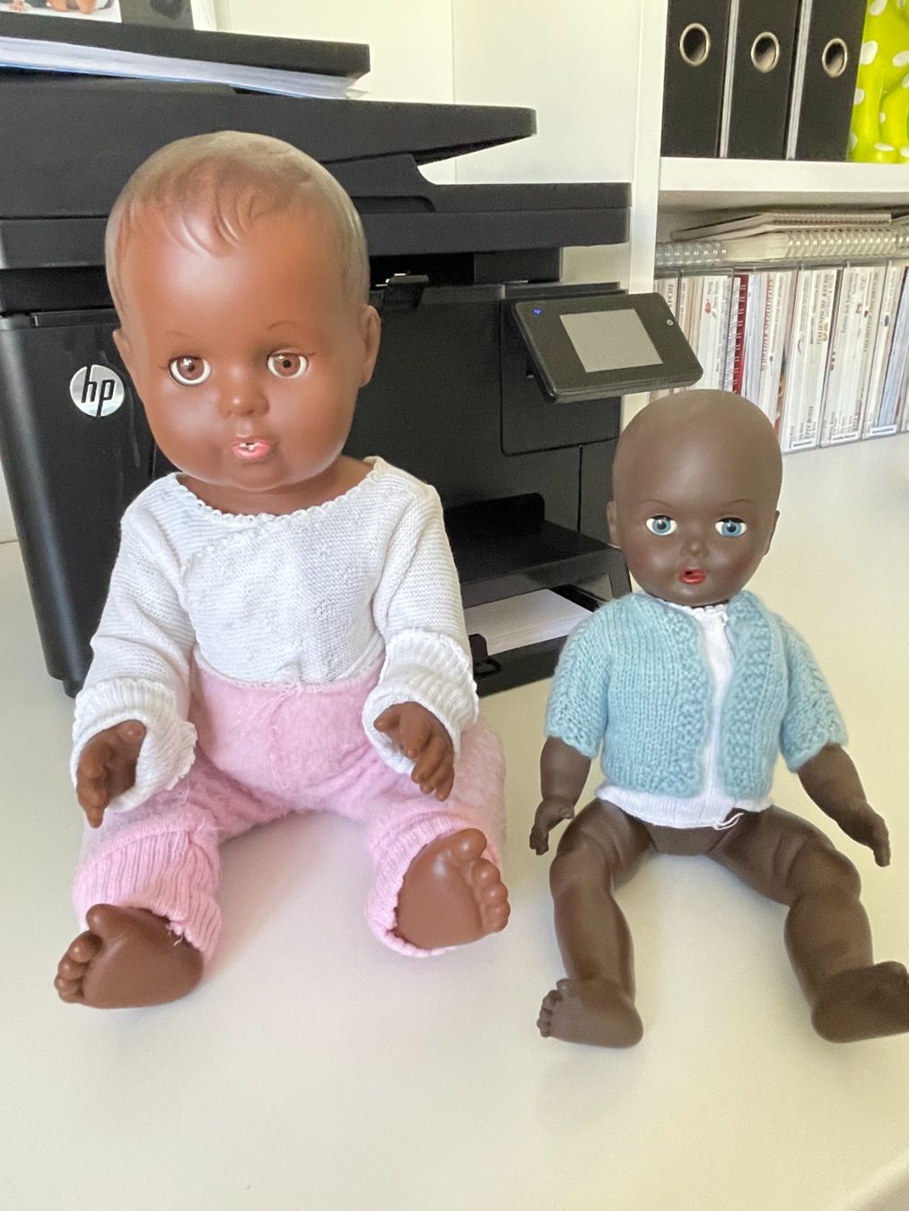 Bambole: 2 Puppen – Usato da Stallikon venduto da nirakhtugarev