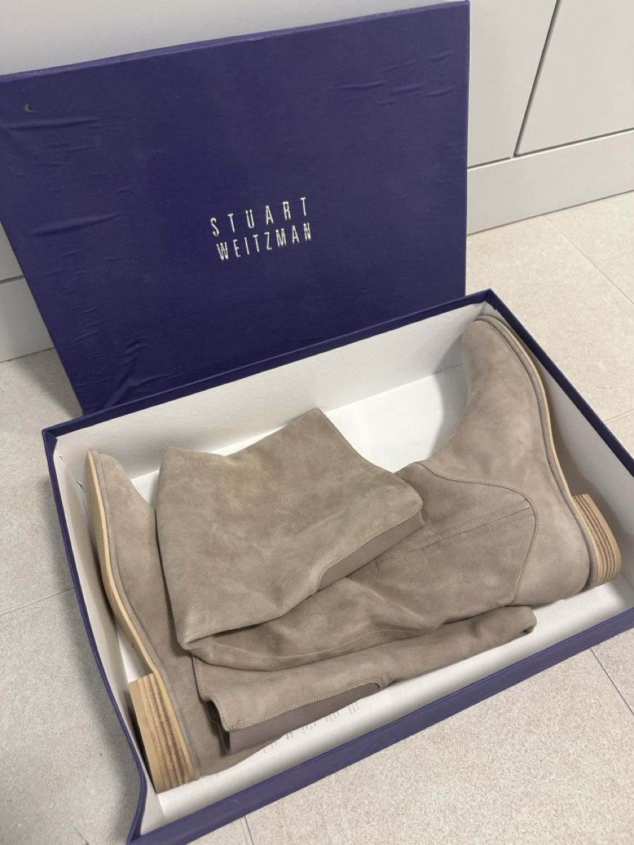 Stuart Weitzman Damenschuhe: Stuart Weitzman Fossil Suede Overknee Boots, Size 8 – Neu (gemäss Beschreibung) aus Zürich von Halloumi8003 1