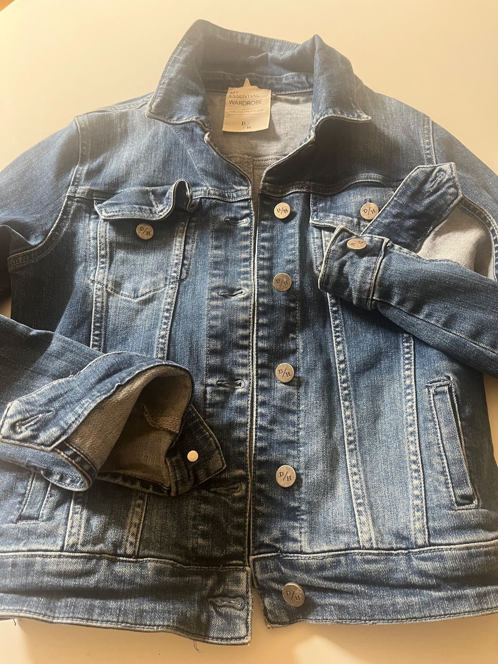 Giacche: Jeansjacke – Usato da Zürich venduto da ZoraG
