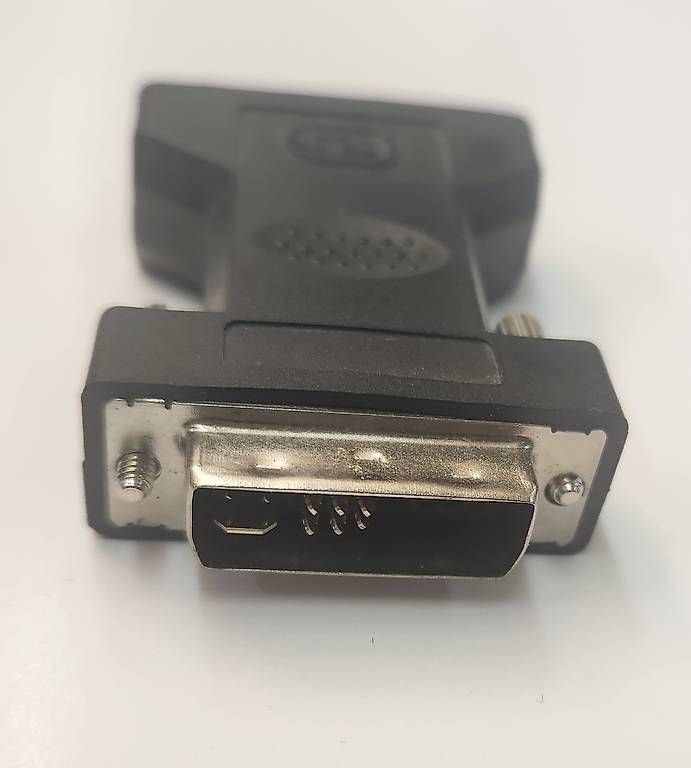 Unità & Adattatore: Adaptateur vidéo DVI vers VGA – Usato da Donneloye venduto da ire_767q
