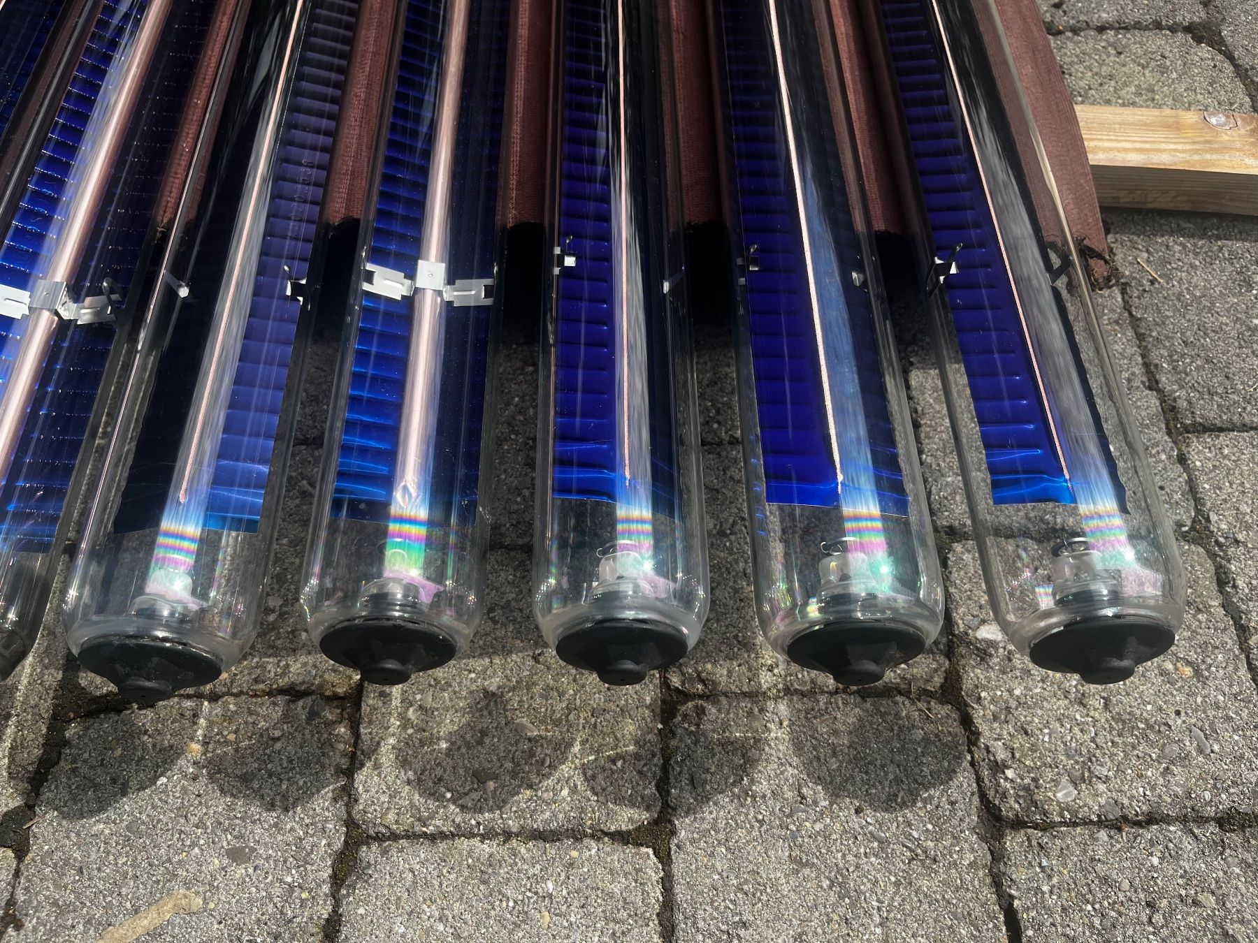 Dispositivi a energia solare: Vakuumröhre s-power DF Power Plus 110 Wp – Usato da Wilderswil venduto da ROPO3812 2