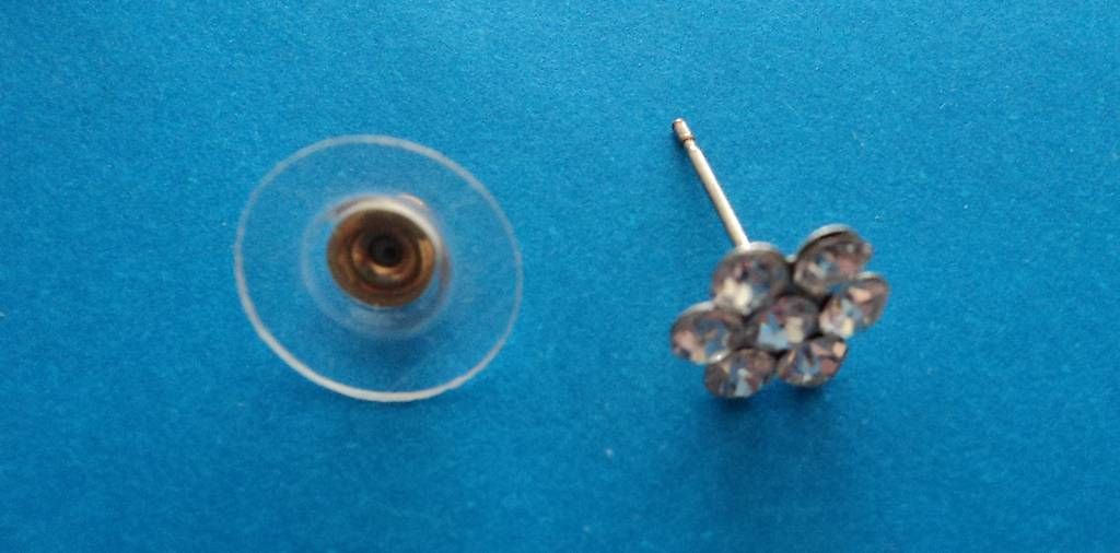 Orecchini pendenti & Orecchini a lobo: Ohrstecker – Usato da Basel venduto da maripas17 2