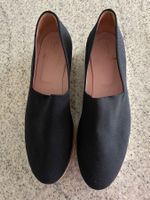 Schuhe von Pretty Loafers