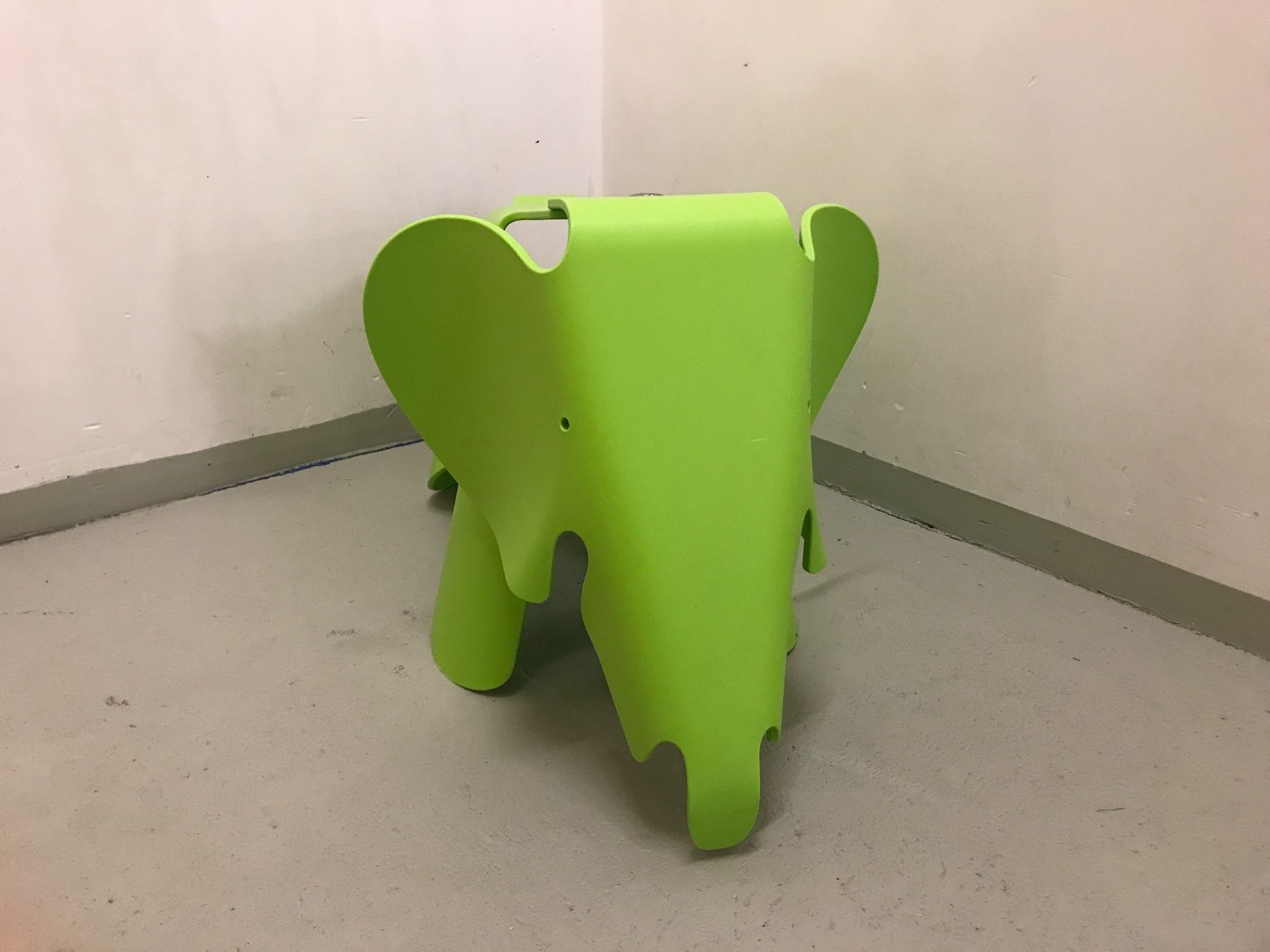 Vitra Hocker: Eames Elephant – Gebraucht aus Bad Ragaz von asstyle01