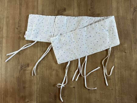Bettumrandung von Babybay
