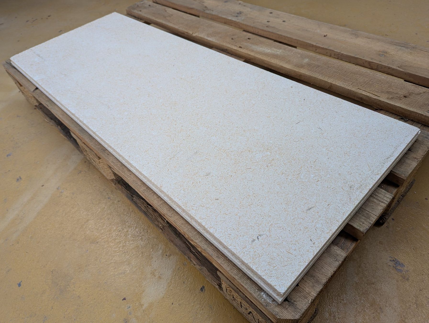 Piatti di portata: Spanplatten, gipsgebunden 12 mm, Rest 109 x 40 cm – Usato da Gebenstorf venduto da -AMB-